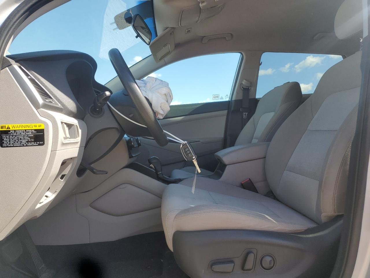2016 HYUNDAI TUCSON