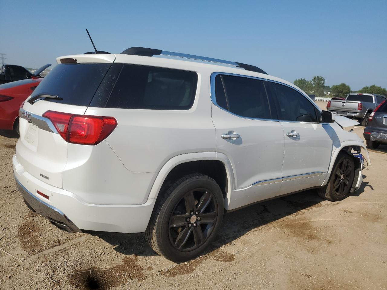 2017 GMC ACADIA
