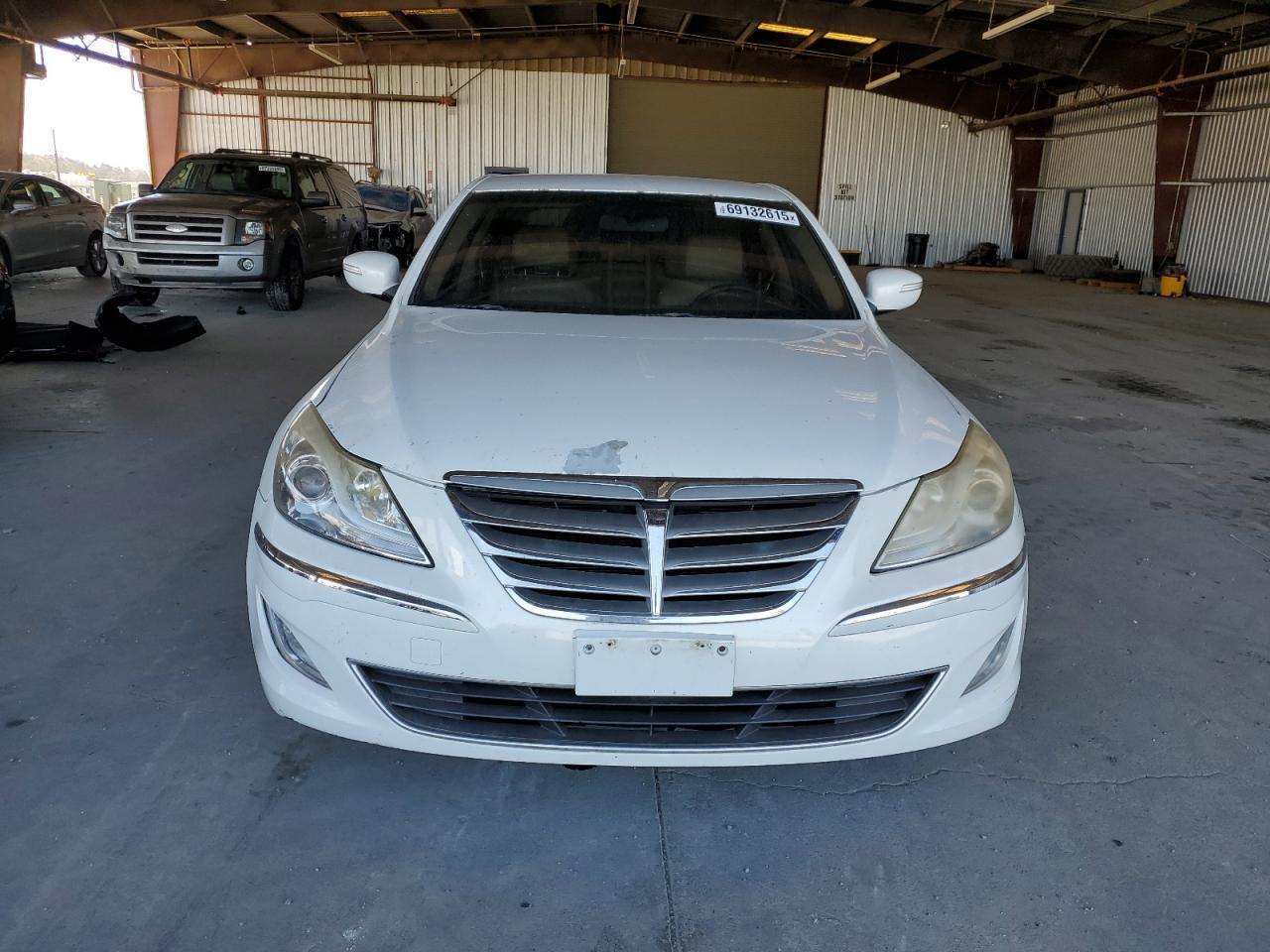 2012 HYUNDAI GENESIS