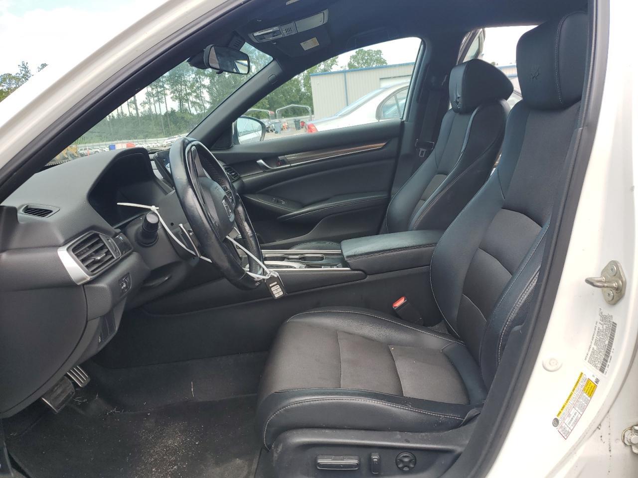 2018 HONDA ACCORD