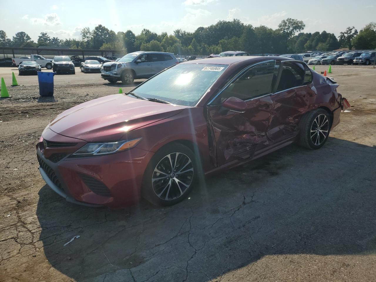 2018 TOYOTA CAMRY