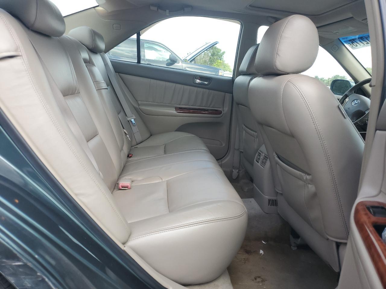 2004 TOYOTA CAMRY