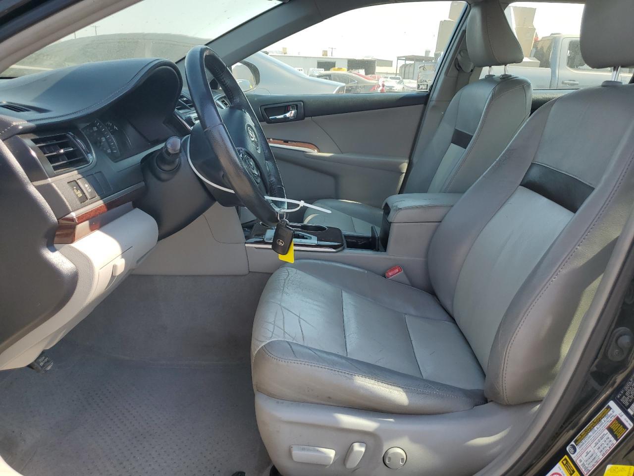 2012 TOYOTA CAMRY