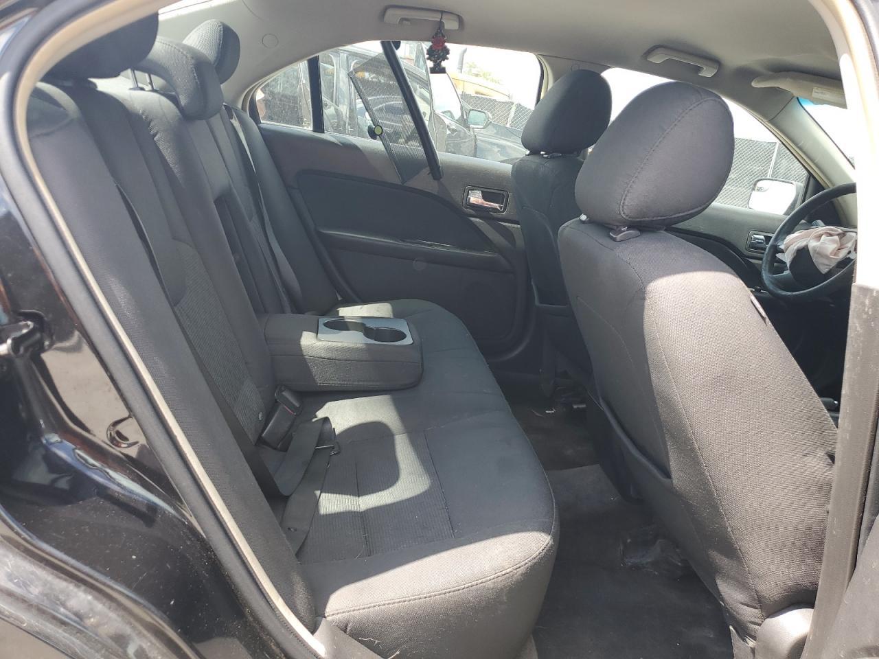 2011 FORD FUSION