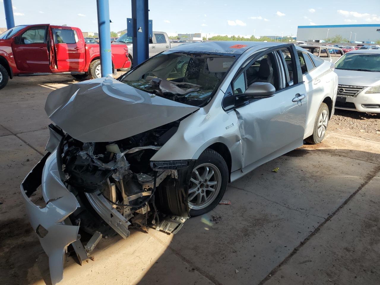 2018 TOYOTA PRIUS