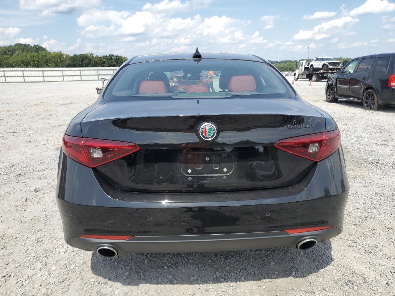 2021 ALFA ROMEO Giulia