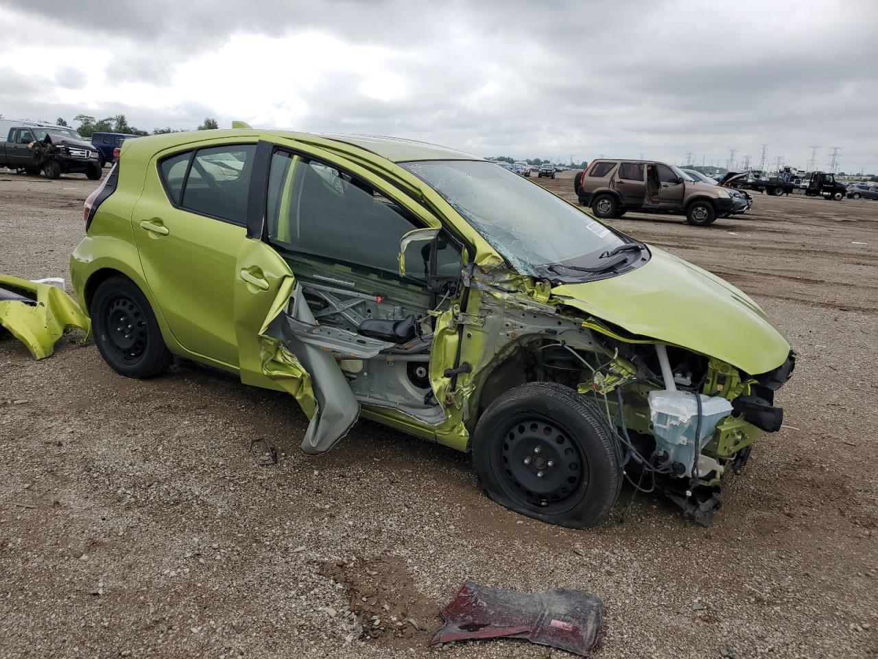 2015 TOYOTA Prius c