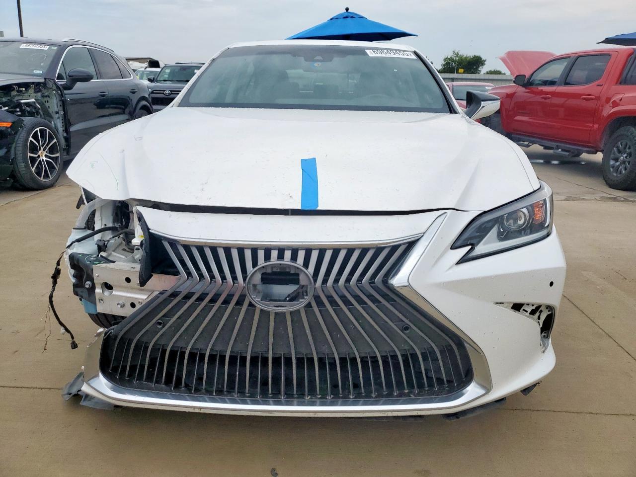 2020 LEXUS Es