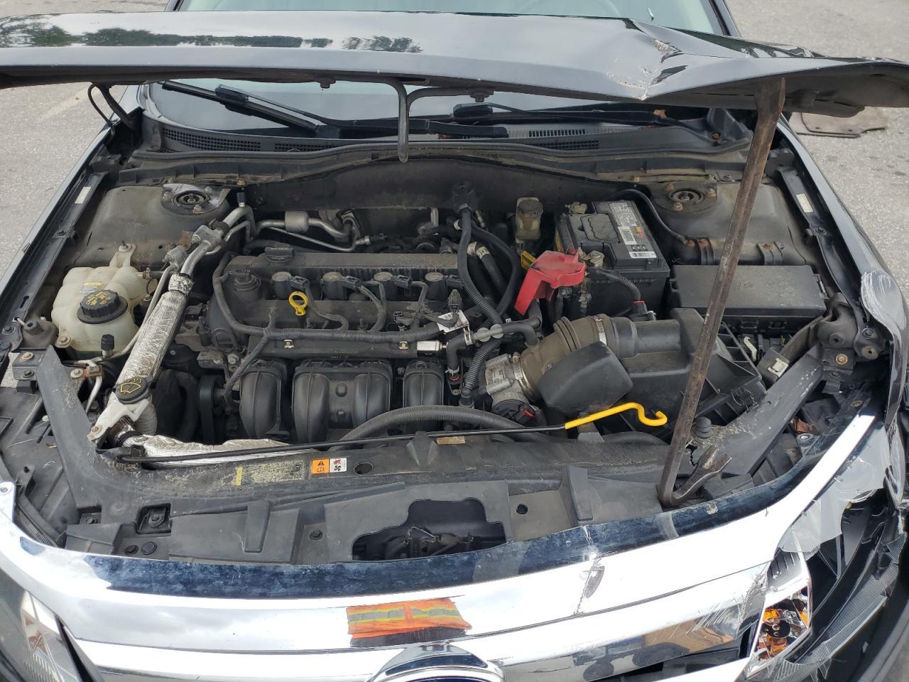 2011 FORD FUSION