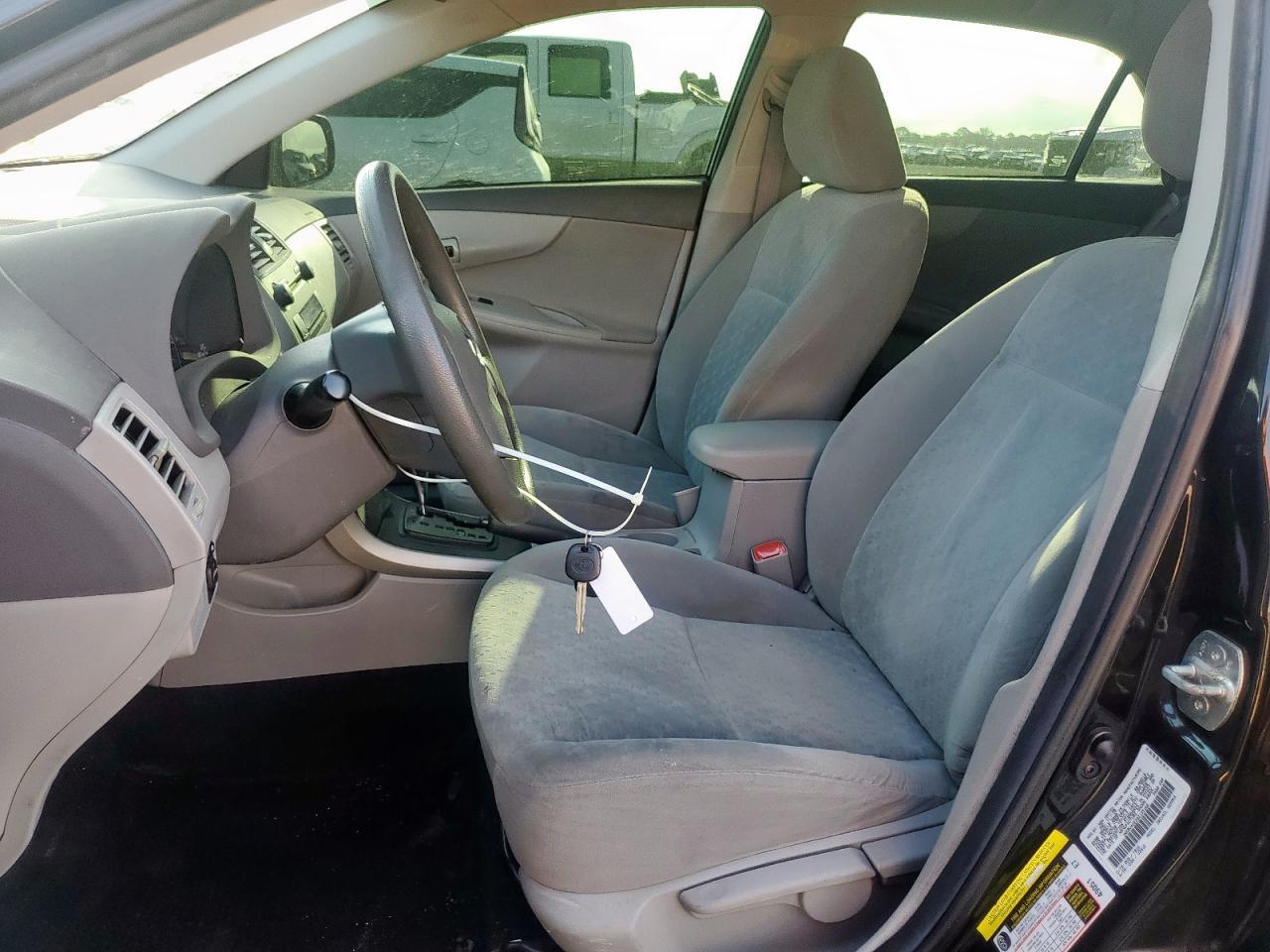 2009 TOYOTA COROLLA
