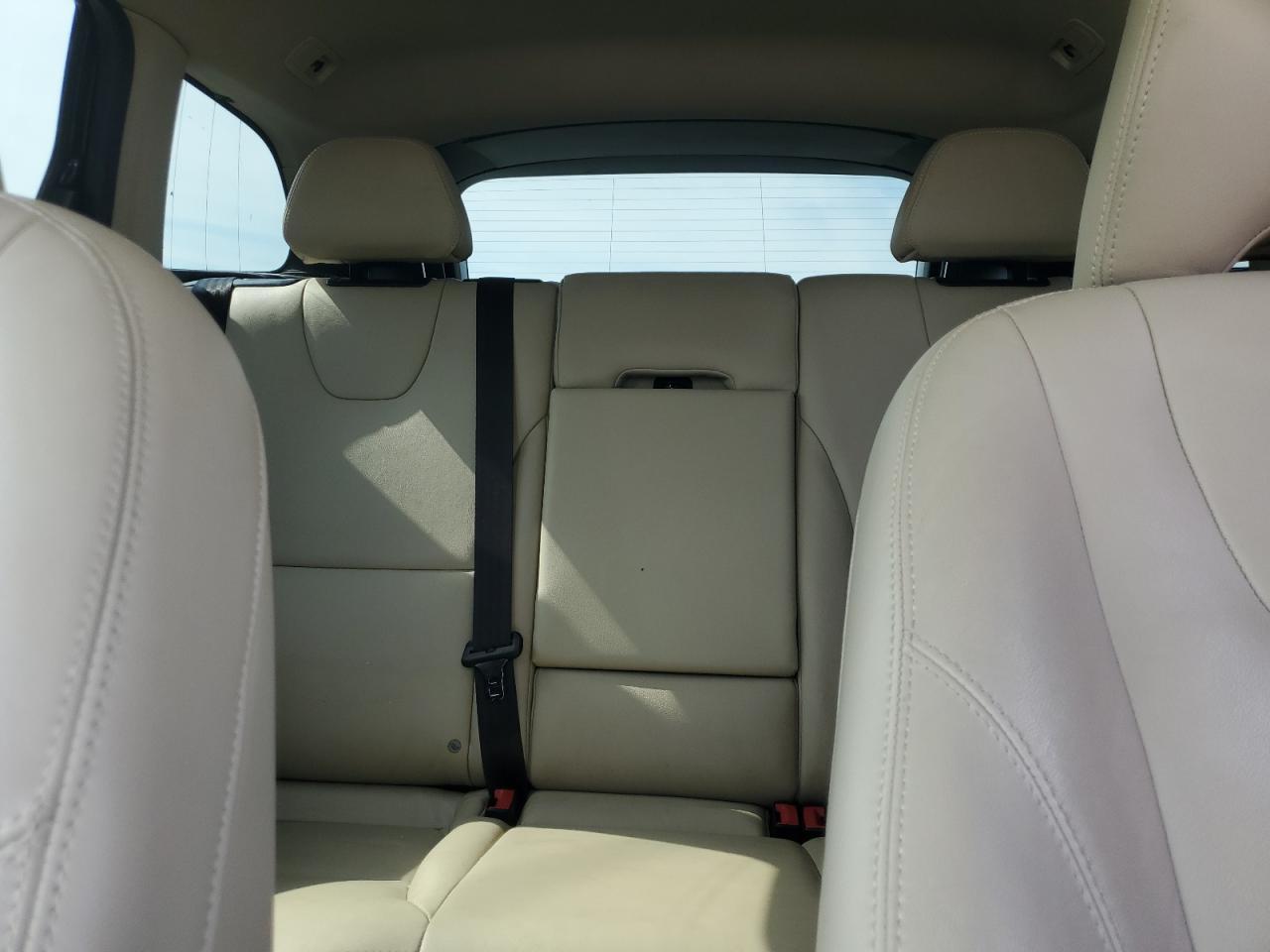 2017 VOLVO XC60