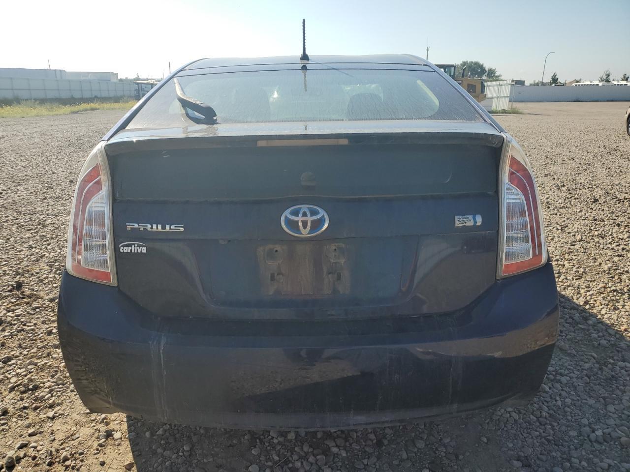 2015 TOYOTA PRIUS