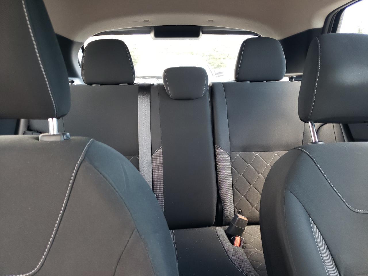 2020 NISSAN KICKS