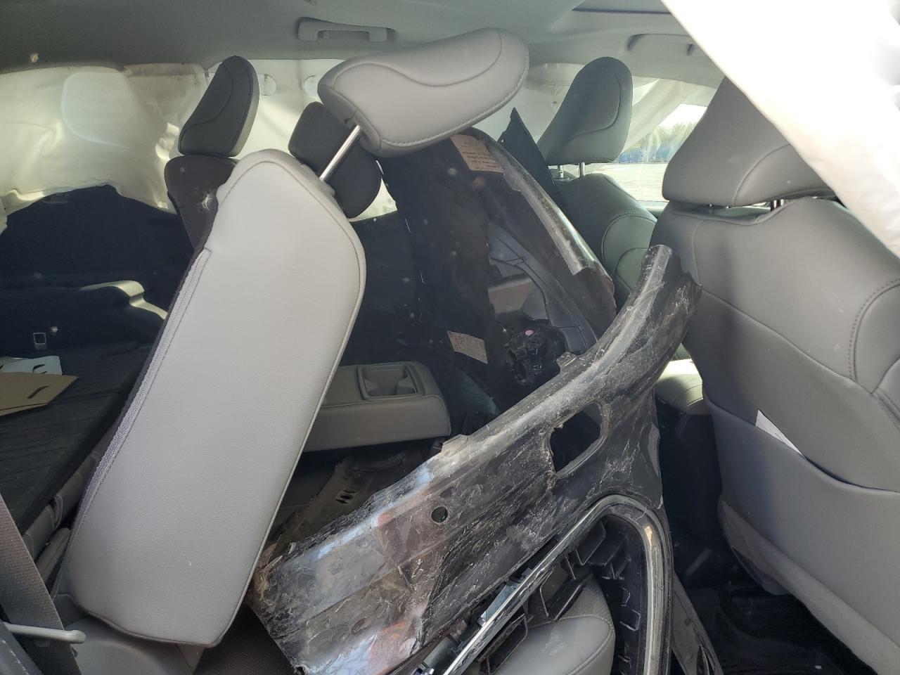 2020 TOYOTA HIGHLANDER