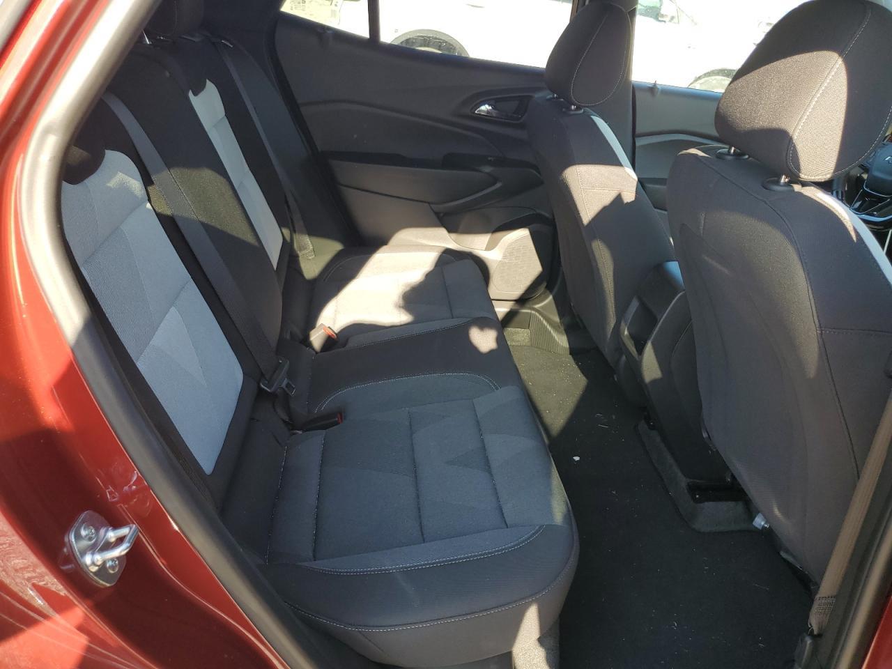 2025 CHEVROLET TRAX