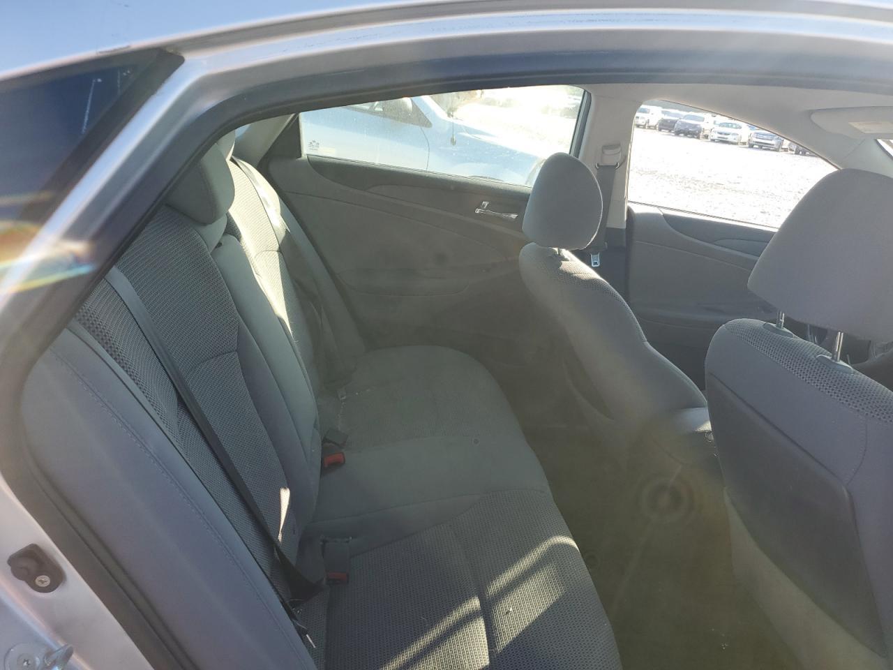 2011 HYUNDAI SONATA