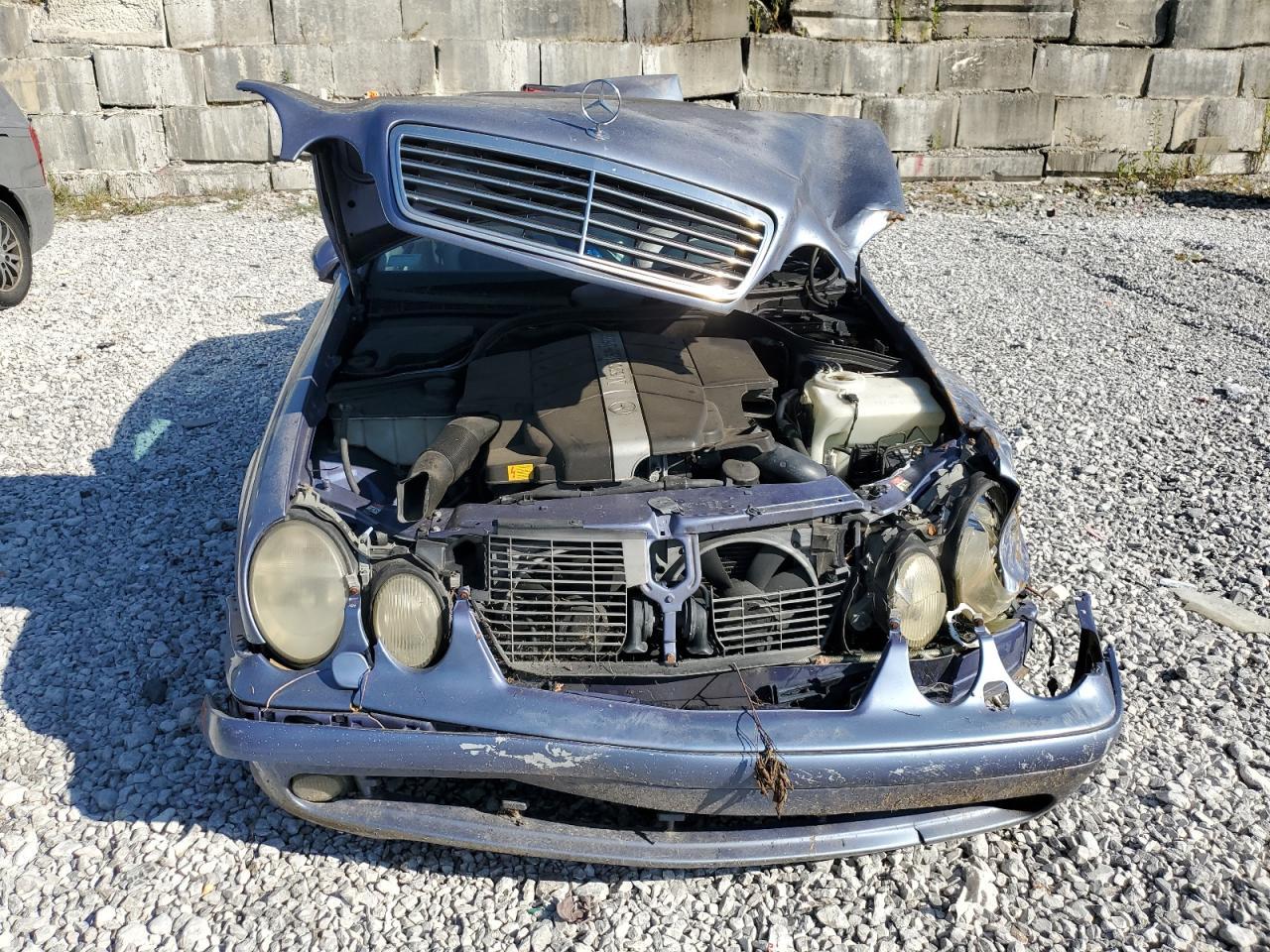 2001 MERCEDES-BENZ Clk-Class