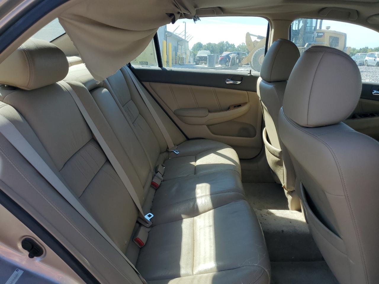 2004 HONDA ACCORD