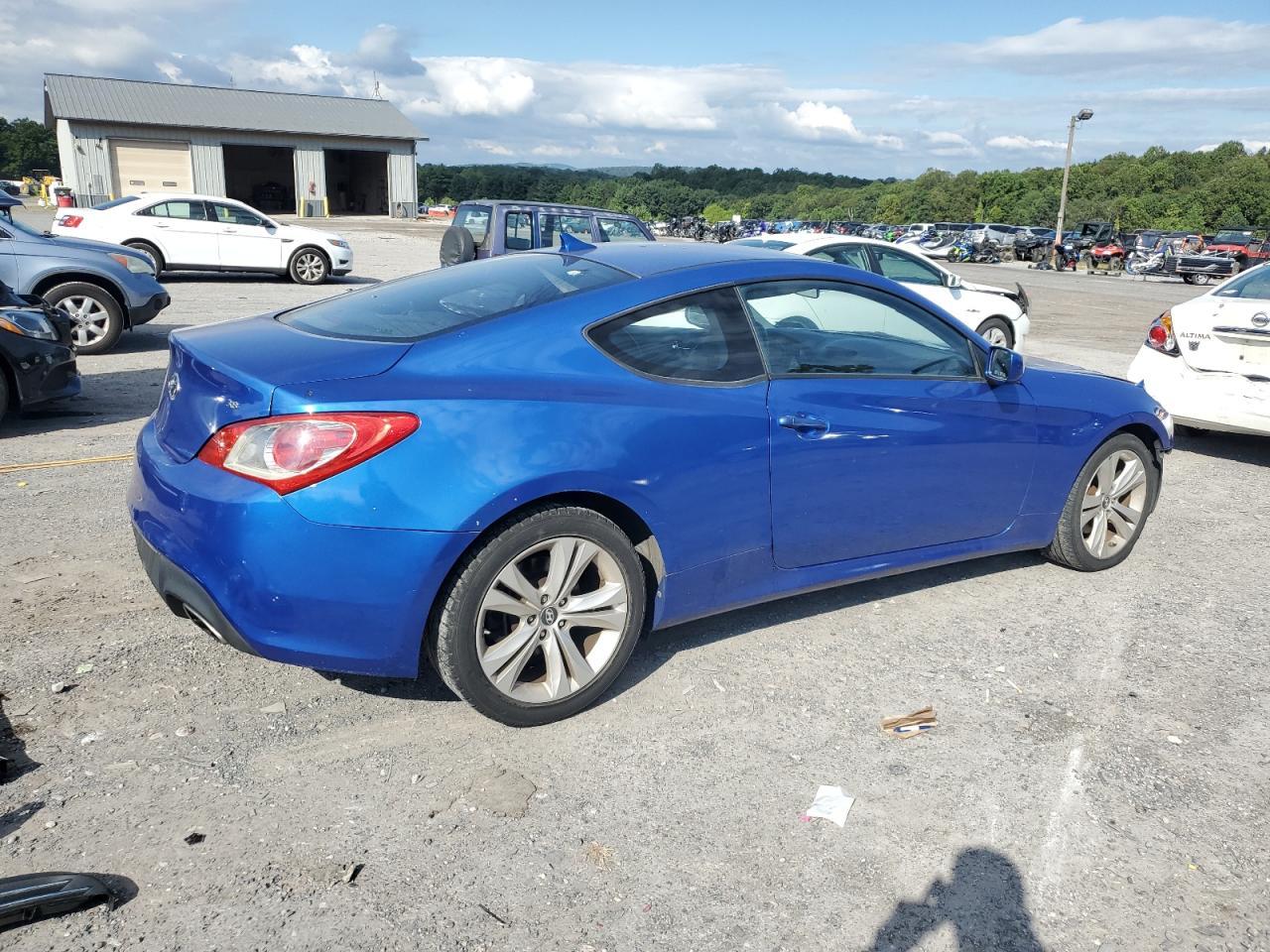 2010 HYUNDAI GENESIS