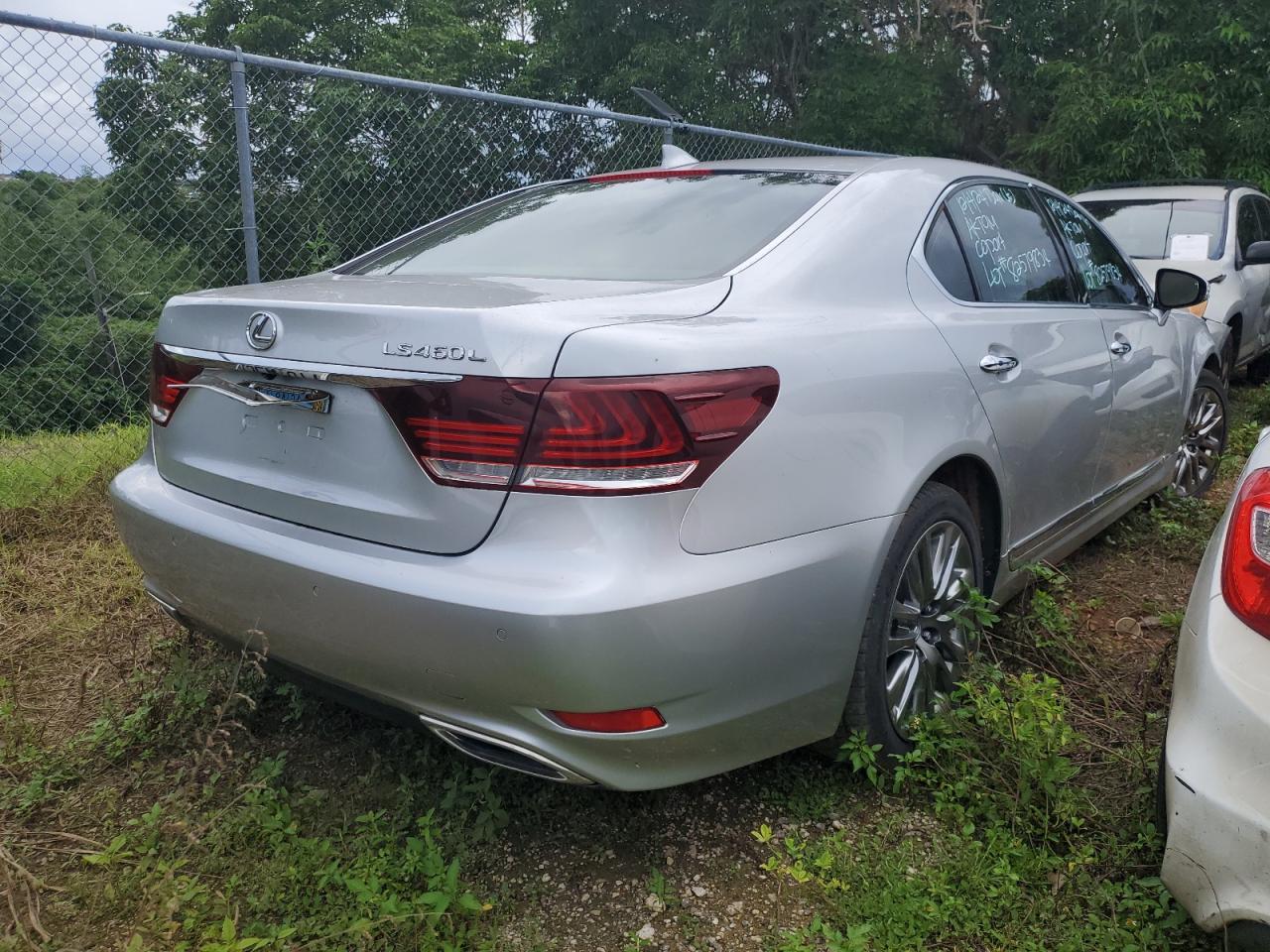 2015 LEXUS LS 460