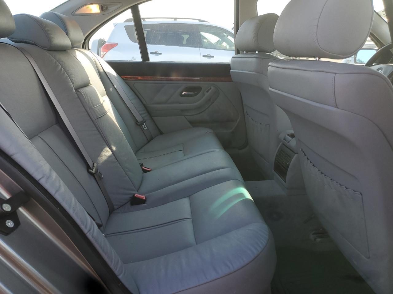 2002 BMW 5 series