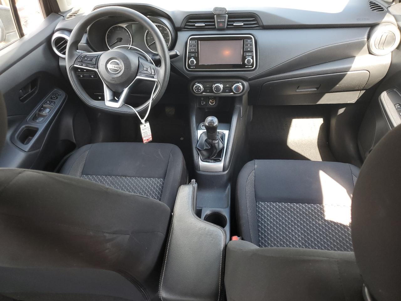 2020 NISSAN VERSA