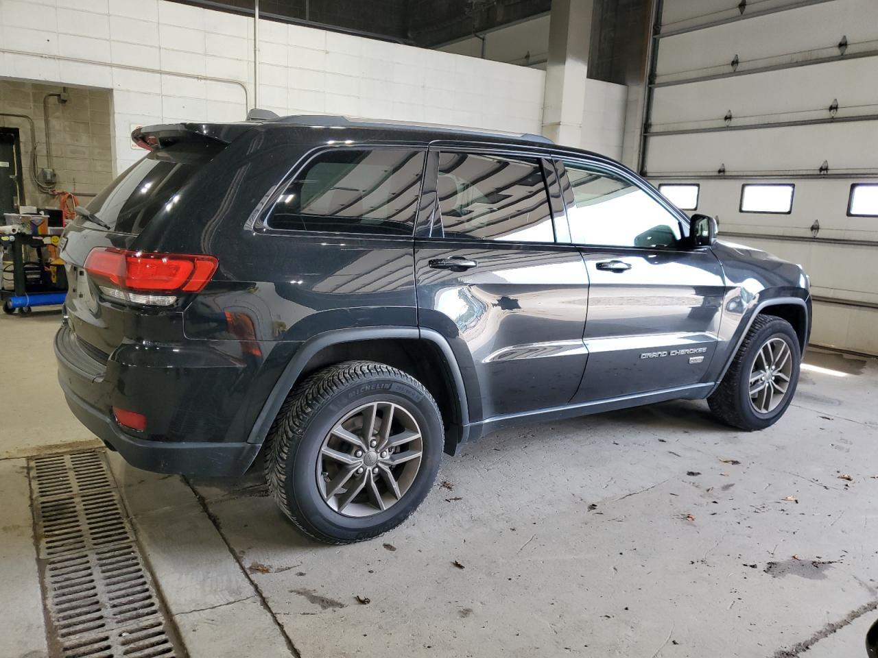 2016 JEEP Grand Cherokee