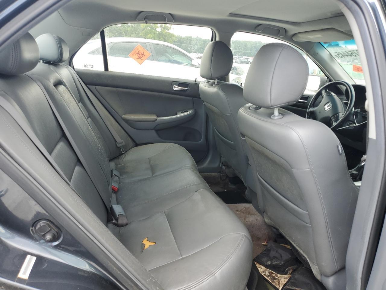 2004 HONDA ACCORD