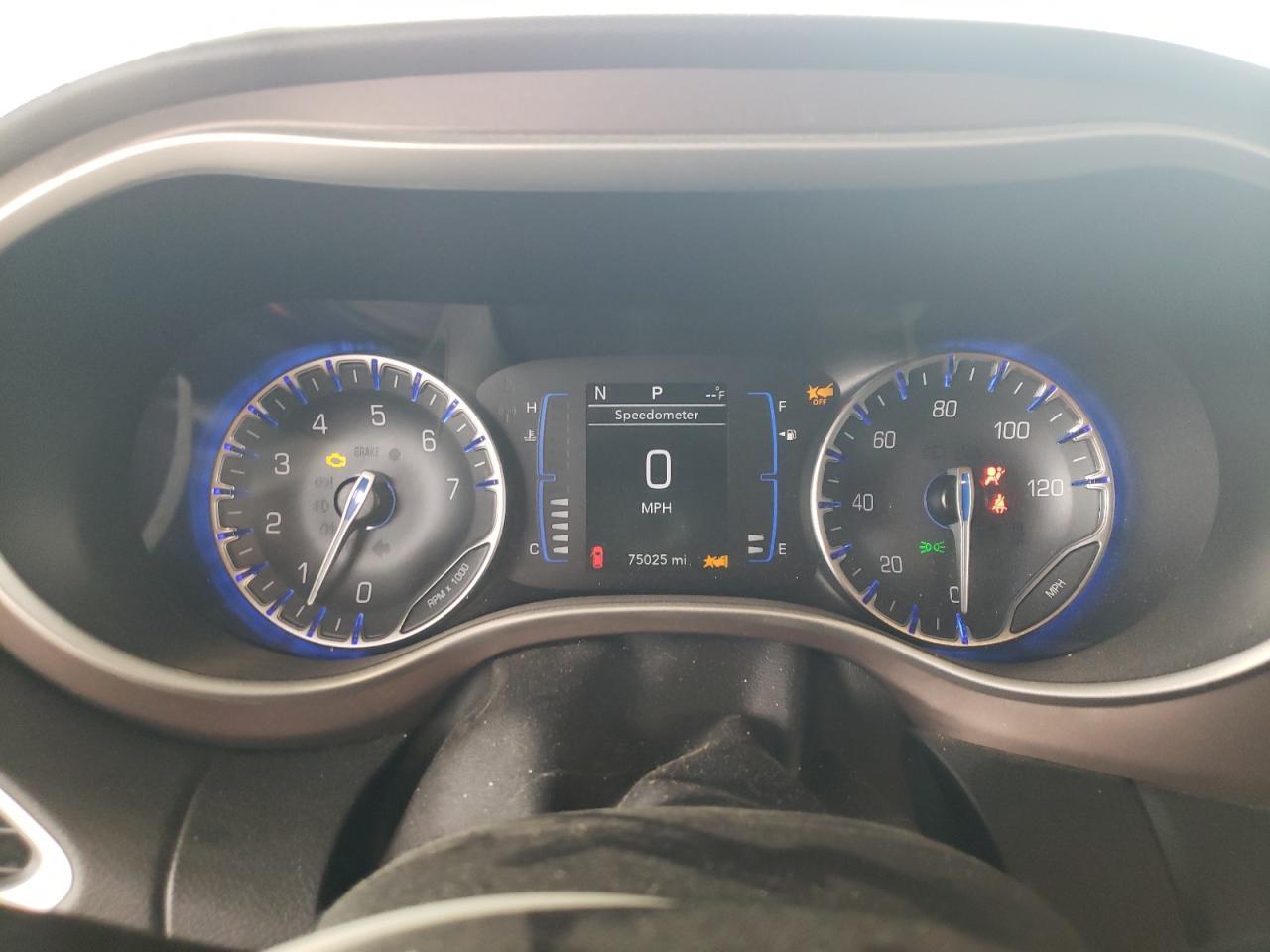 2023 CHRYSLER Voyager