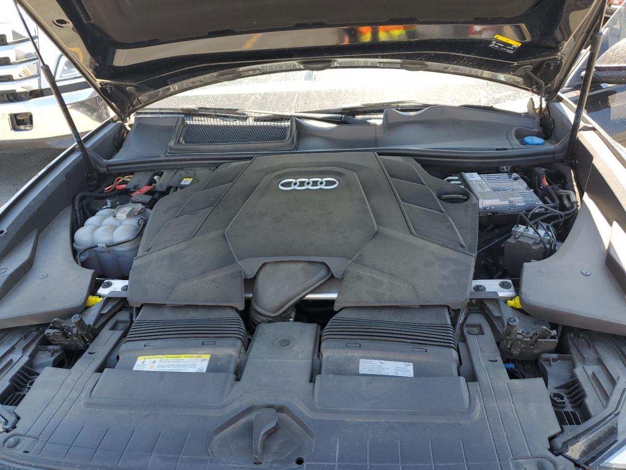 2019 AUDI Q8