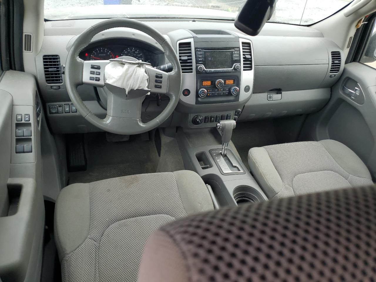 2017 NISSAN Frontier