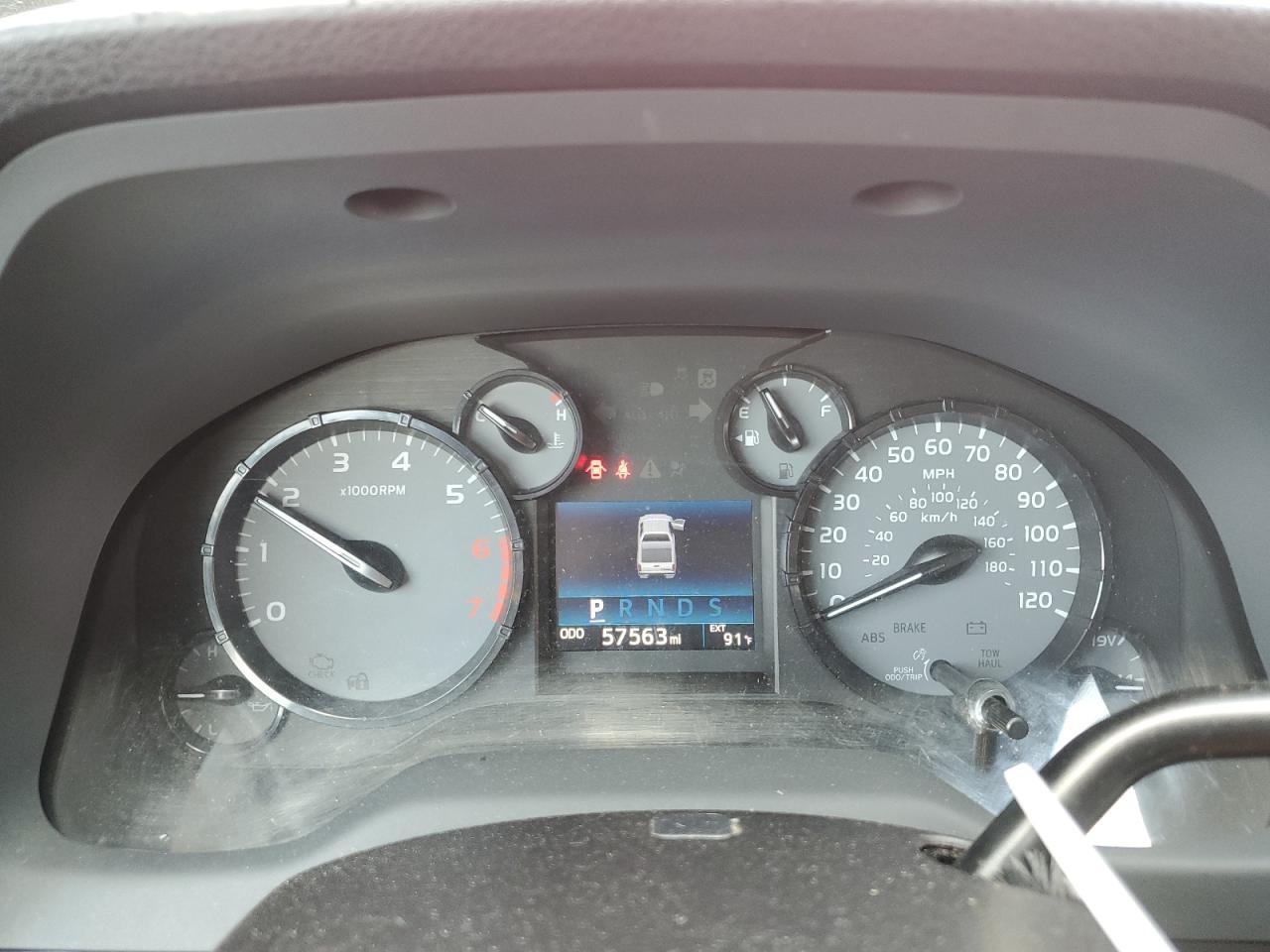 2017 TOYOTA TUNDRA