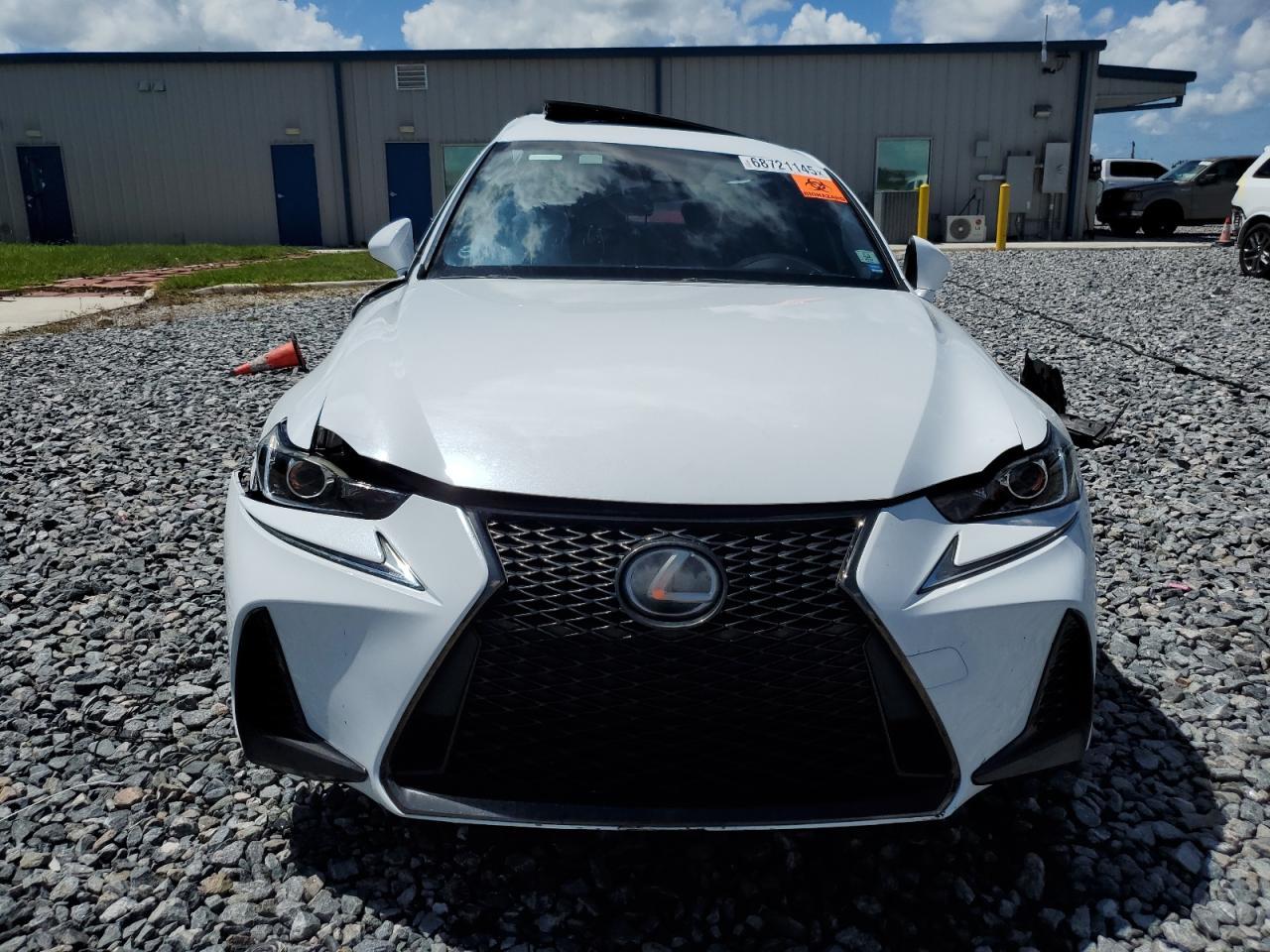 2018 LEXUS IS 350