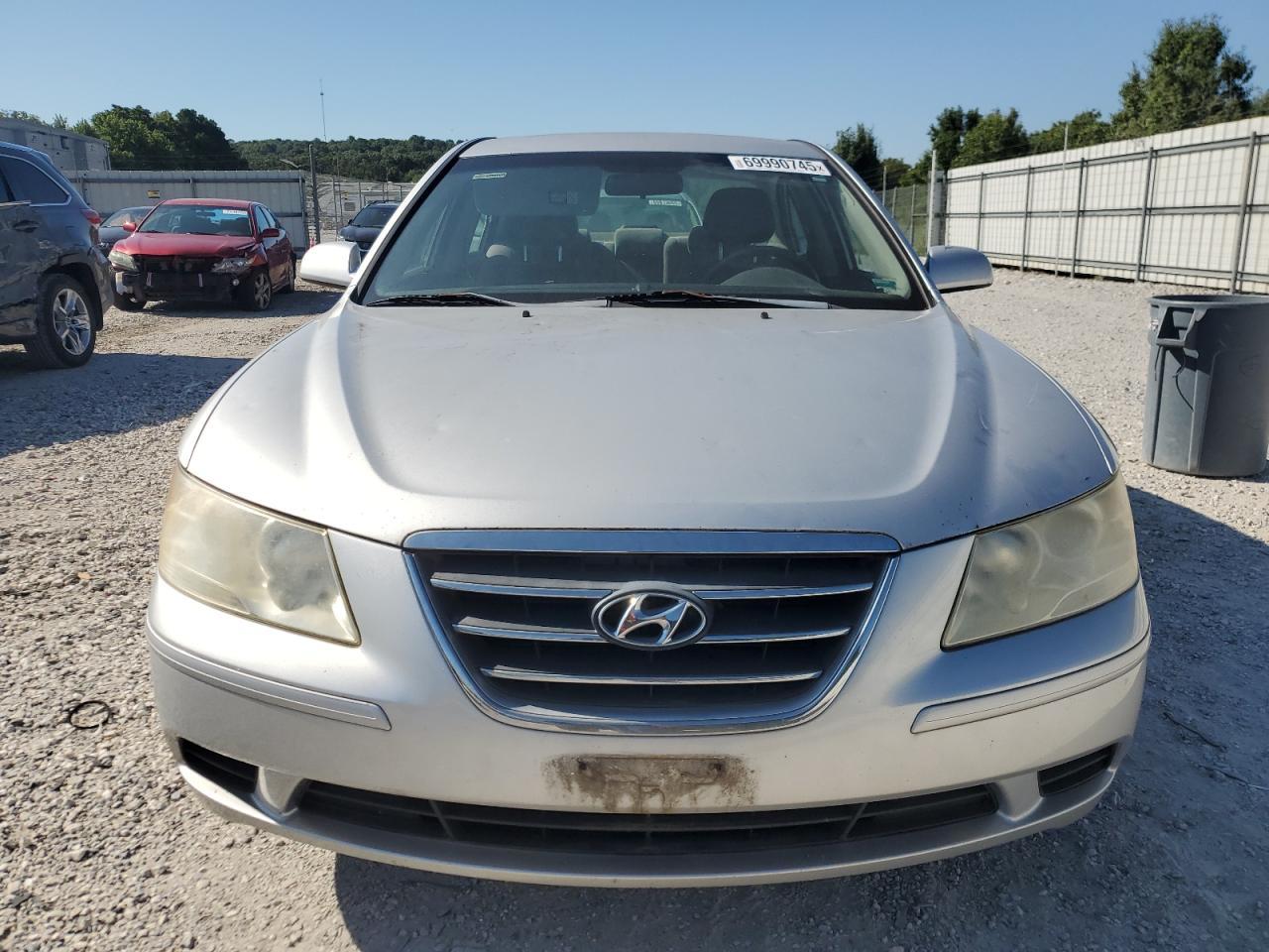 2009 HYUNDAI SONATA