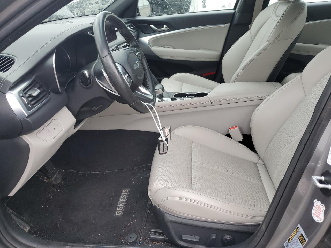 2023 GENESIS G70