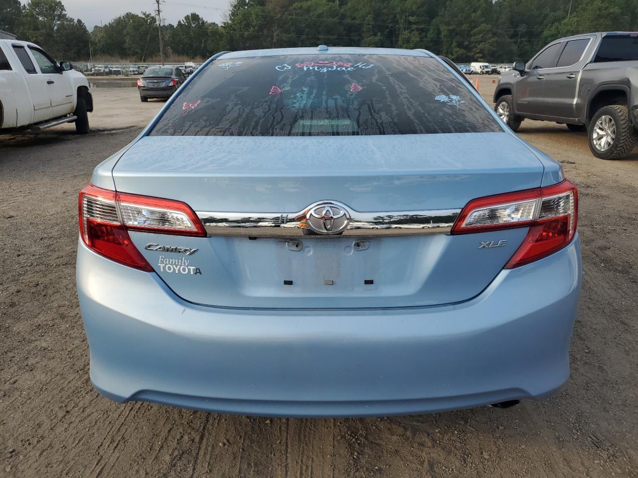 2013 TOYOTA CAMRY