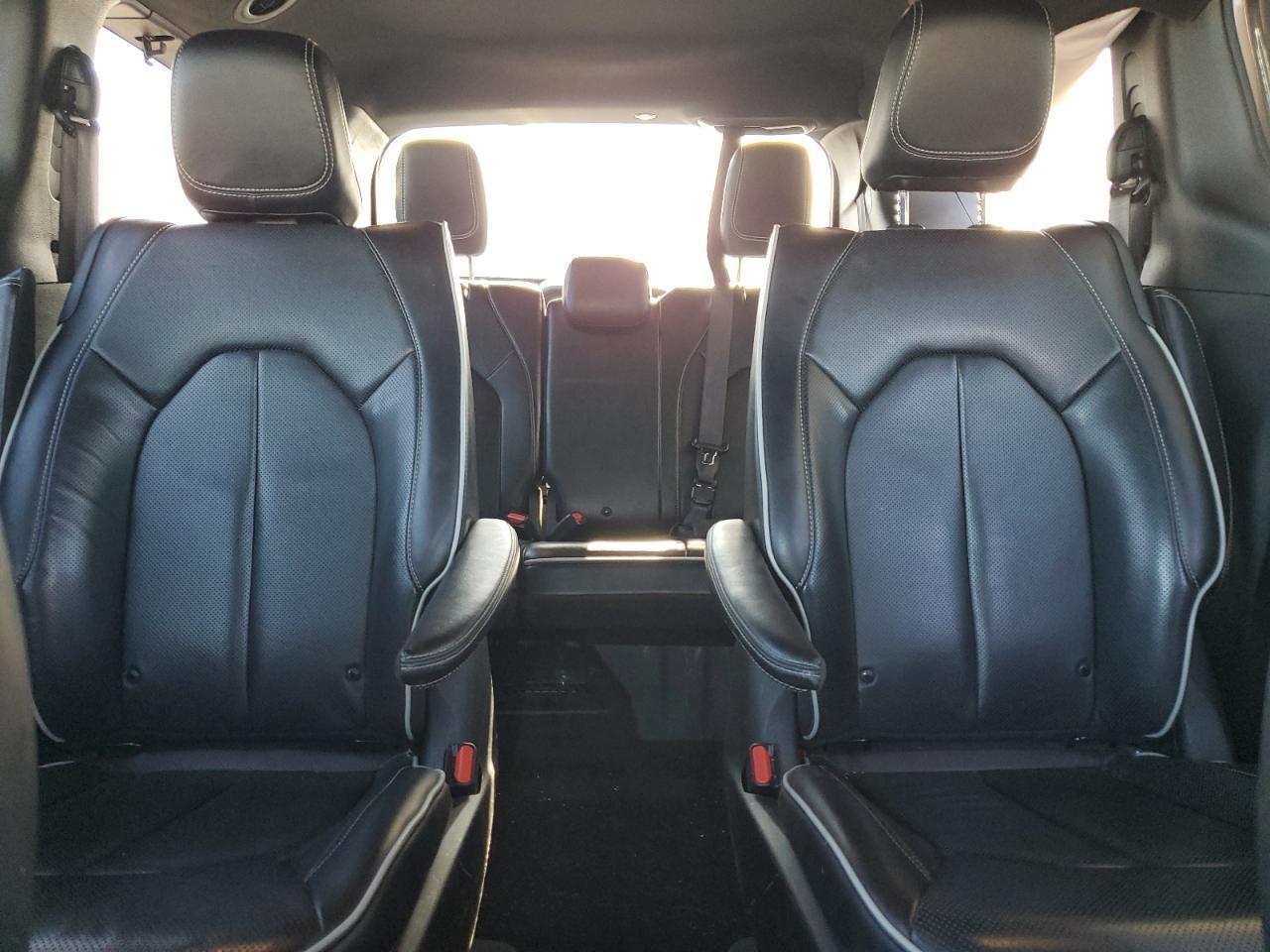 2021 CHRYSLER Pacifica
