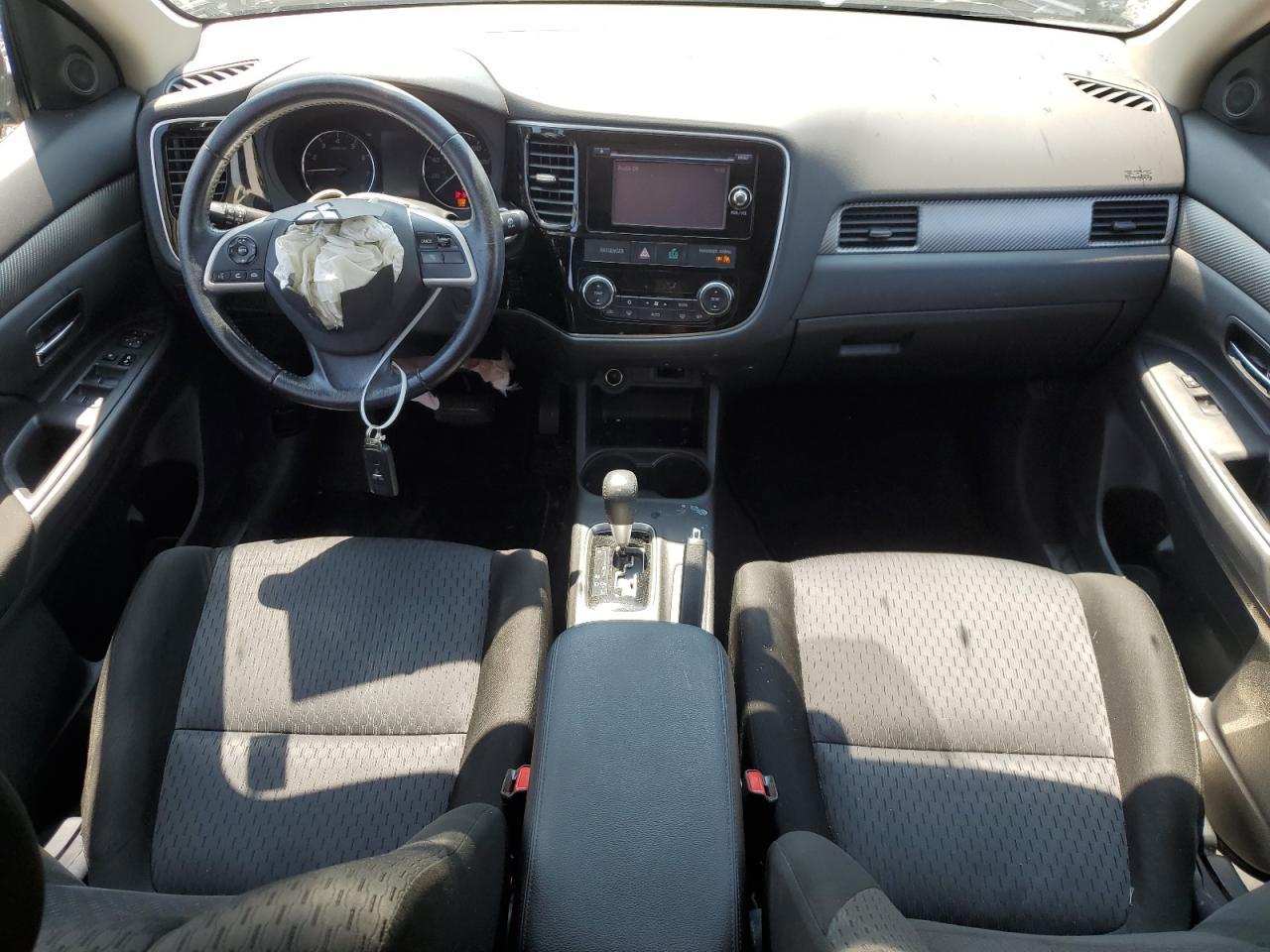 2014 MITSUBISHI outlander