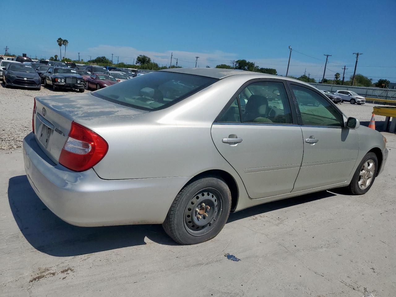 2002 TOYOTA CAMRY