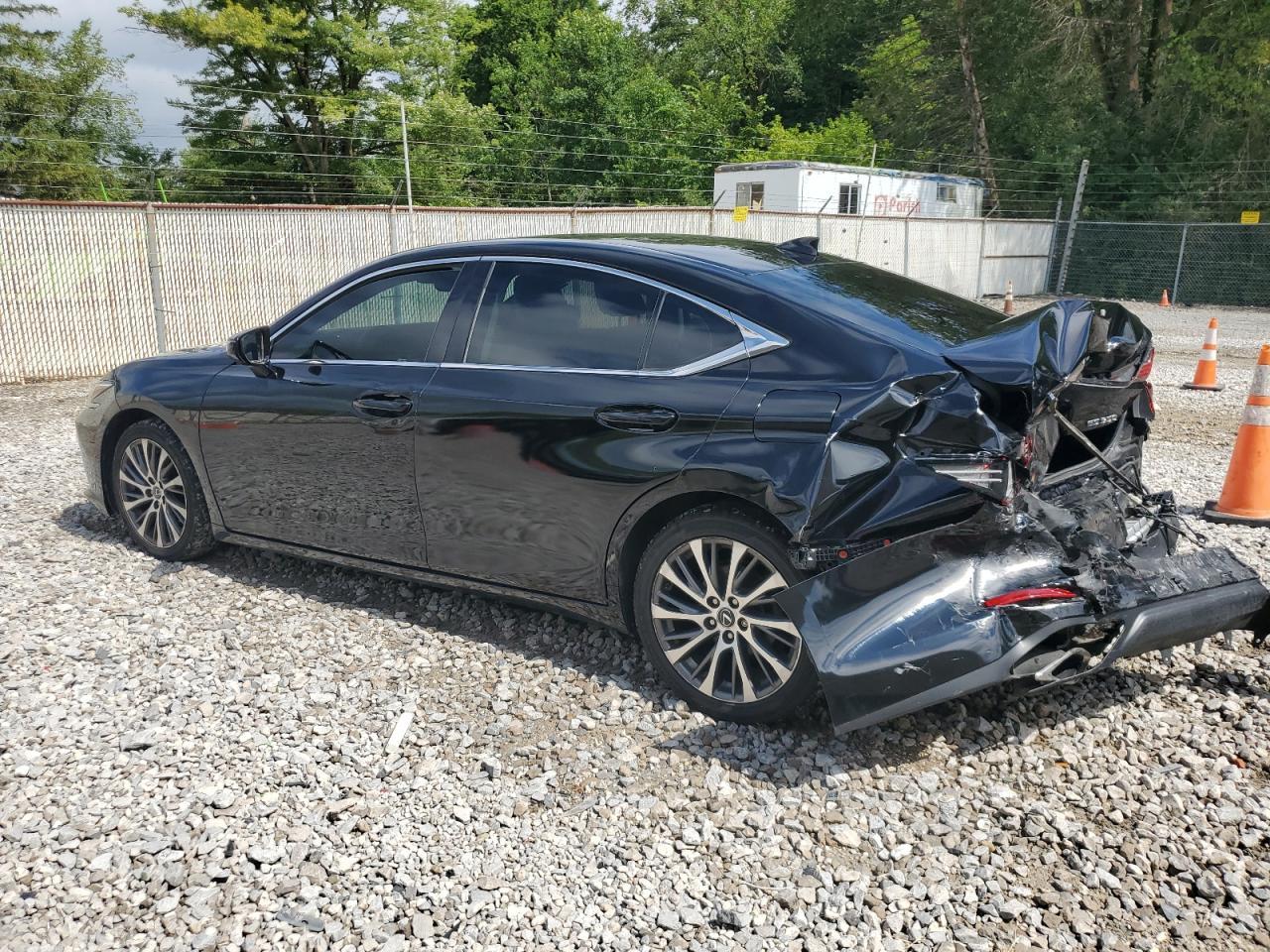 2019 LEXUS ES 350