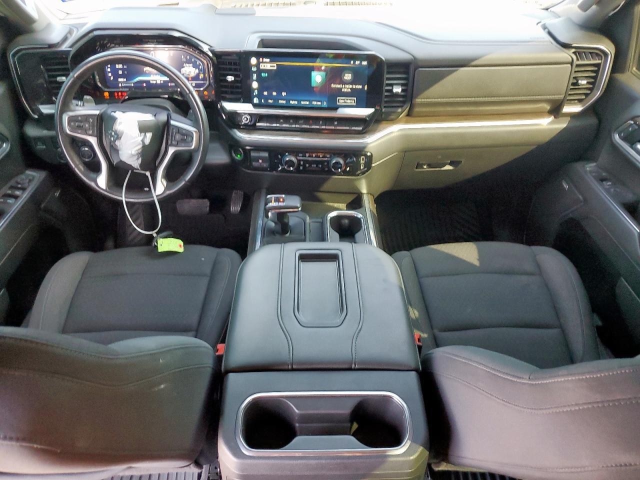 2022 CHEVROLET Silverado
