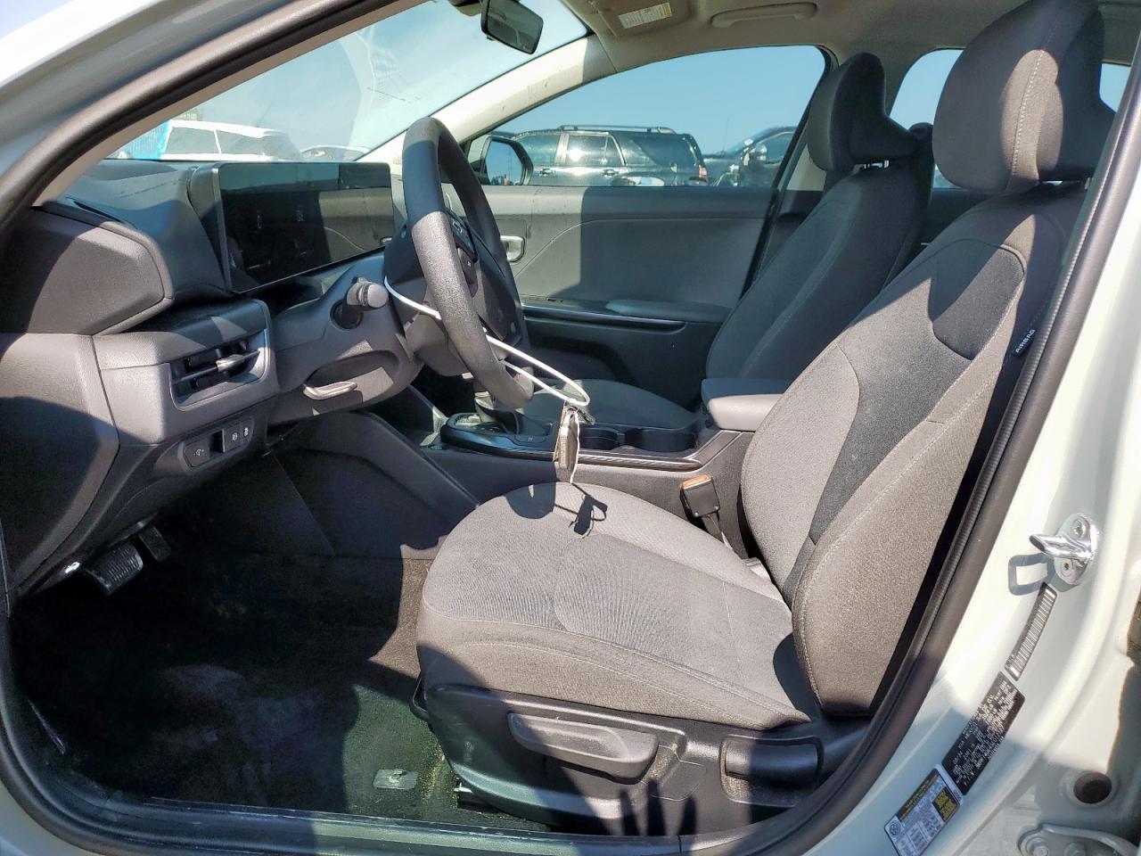 2025 KIA K4