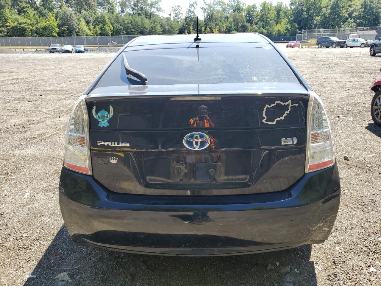 2011 TOYOTA PRIUS