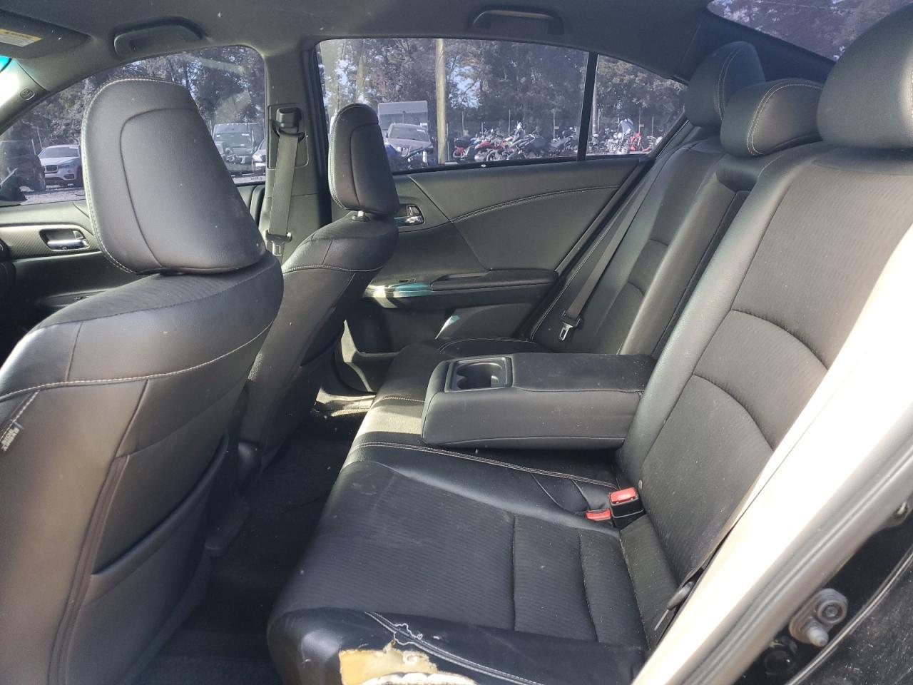 2017 HONDA ACCORD