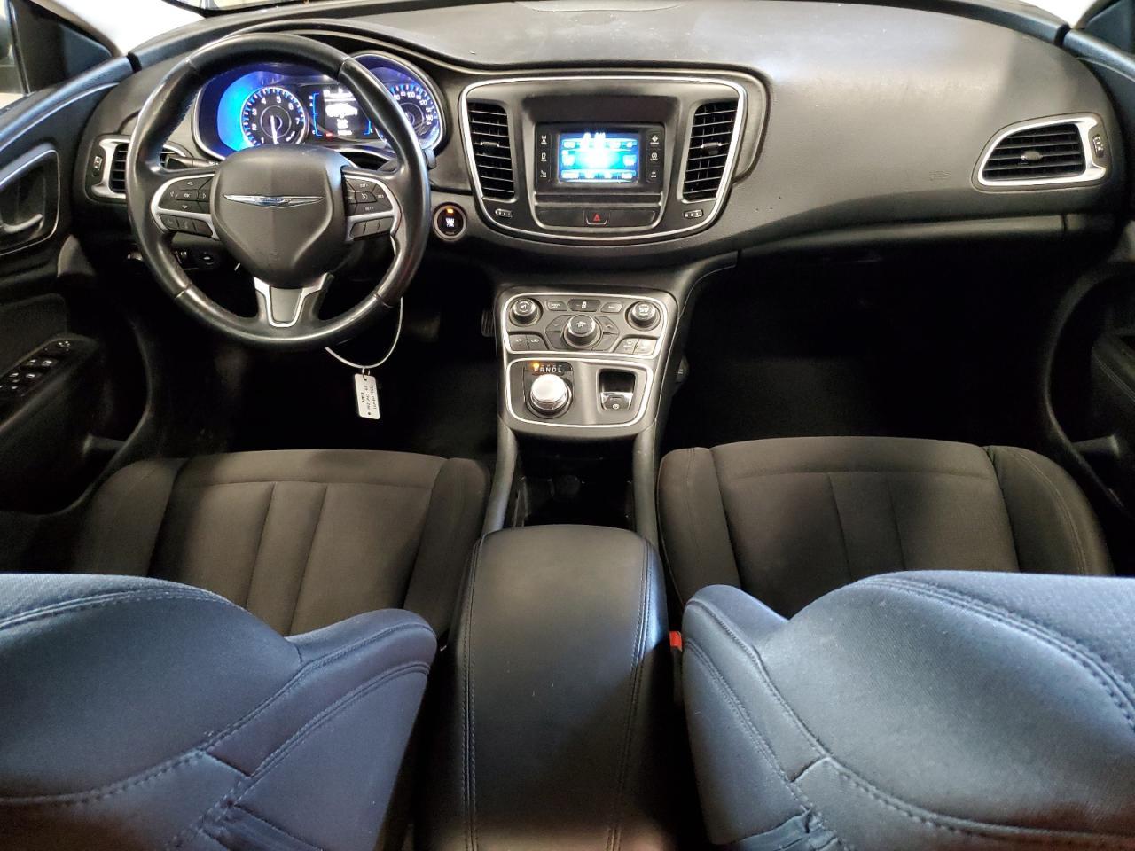 2015 CHRYSLER 200
