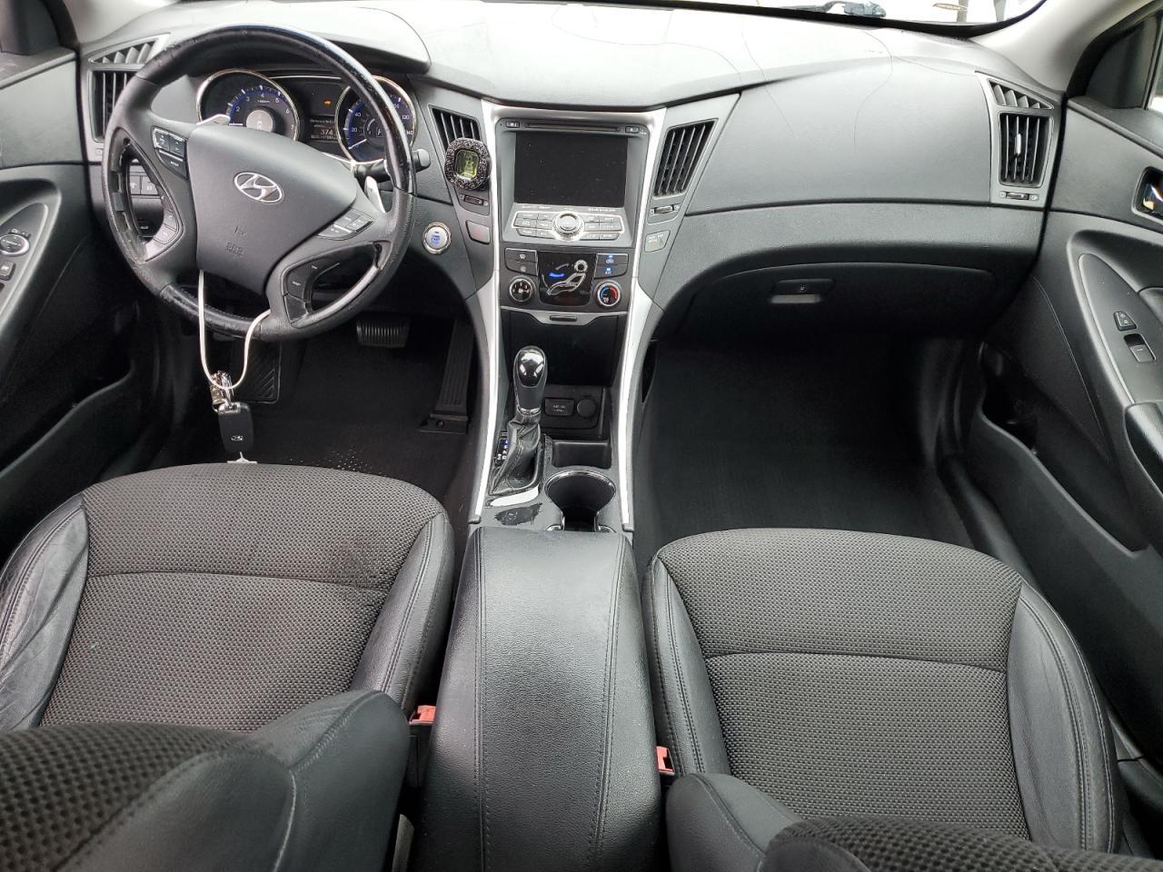 2013 HYUNDAI SONATA