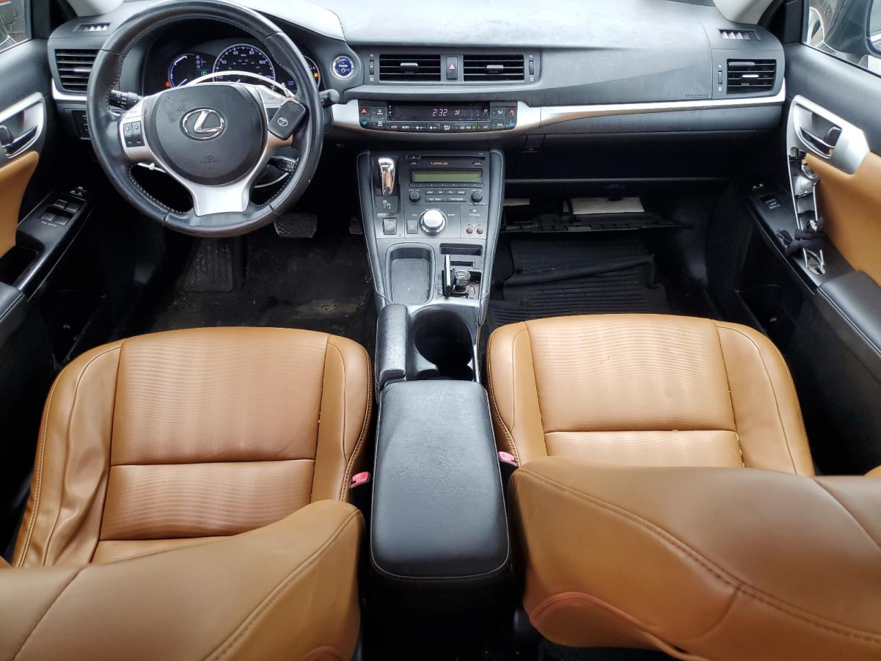 2013 LEXUS CT 200
