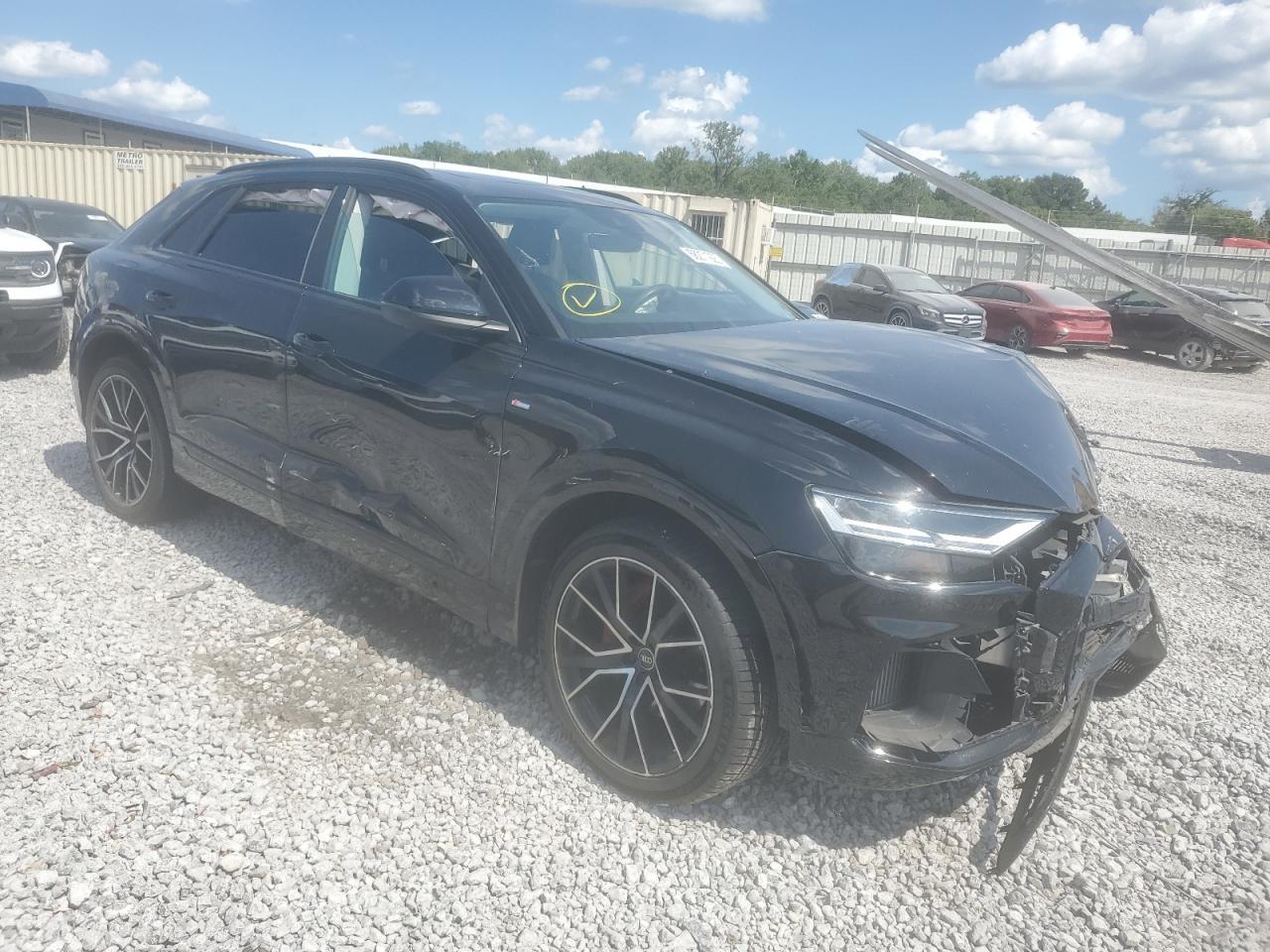 2021 AUDI Q8