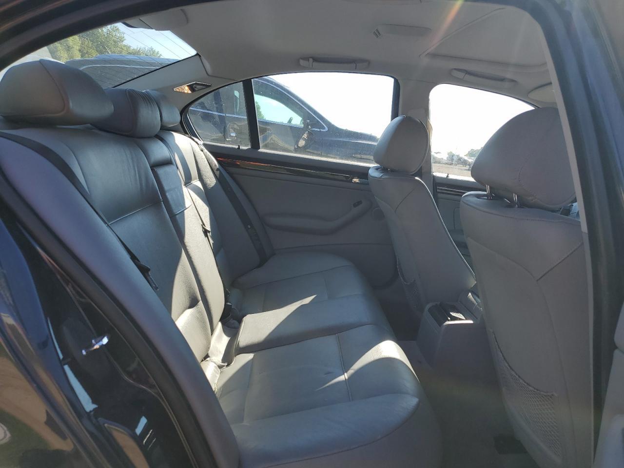 2005 BMW 3 SERIES