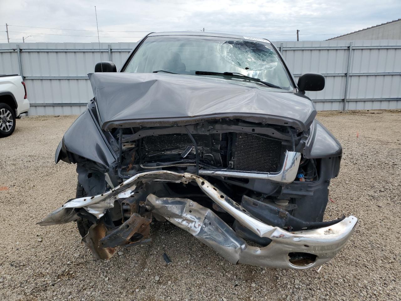 2004 DODGE RAM 1500